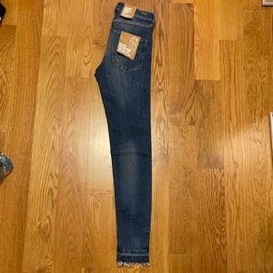 H&M Shaping Skinny Reg Waist Ankle jeans